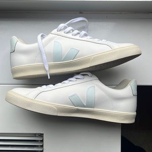 Veja Sneakers